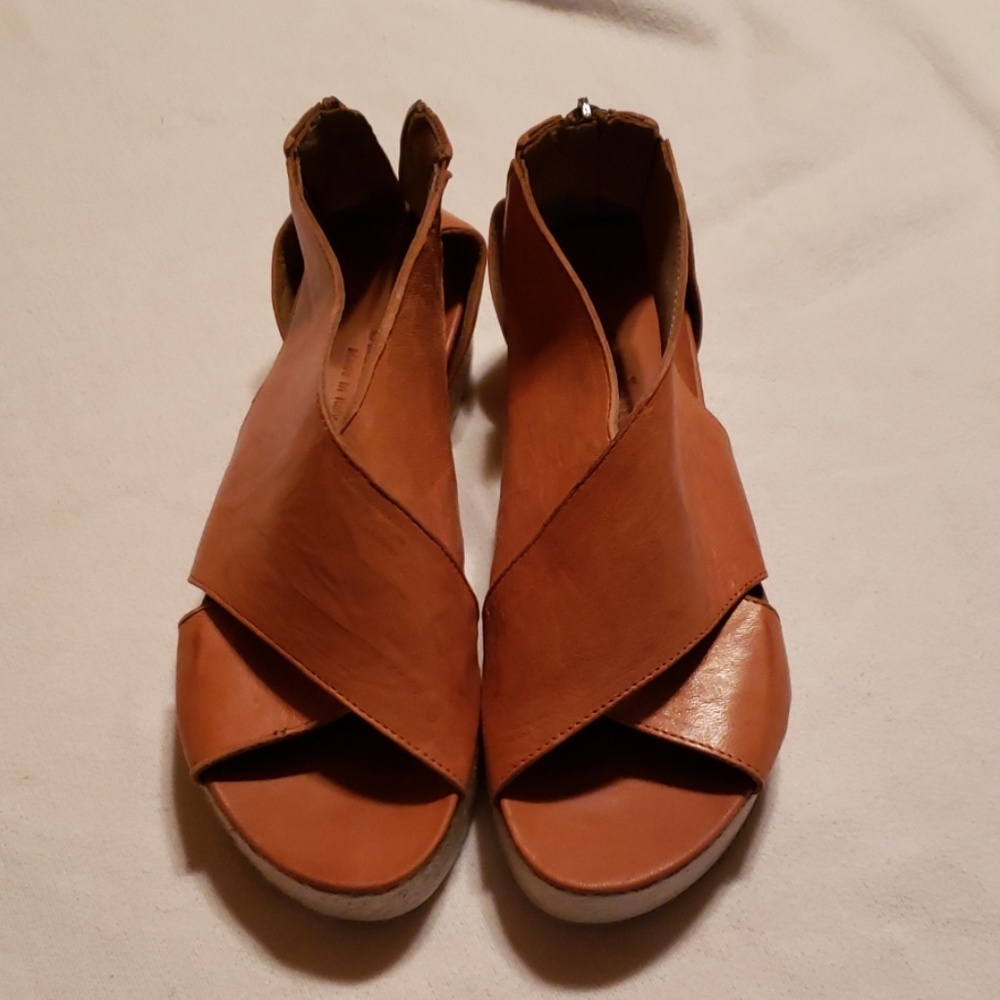 Sundance sandals